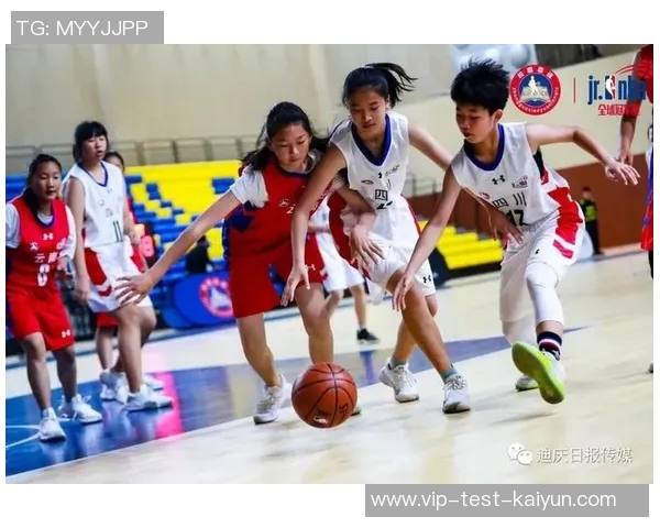 德钦篮球明星的成长之路与未来发展展望分析